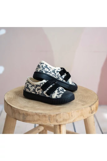 TD Shoes Vászoncipő