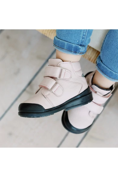 TD Shoes Szupinált Vízálló Cipő 